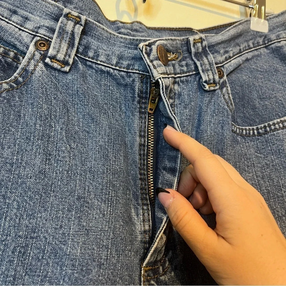 VTG RIDERS Mom Style Y2K High Waisted 100% Cotton Light Wash Jeans - Picture 4 of 9